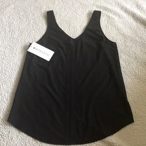 Athleta Tops - Athleta Voyager Tank Athleta Tops - Athleta Voyager Tank